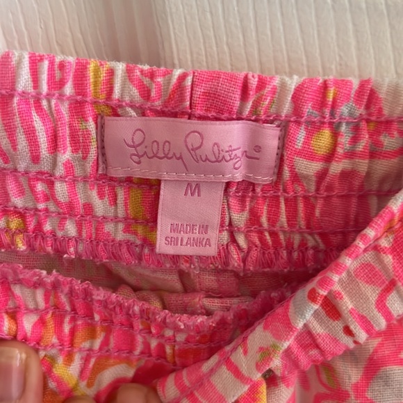 Lilly Pulitzer Kini in the Keys Bay Breeze Linen Shorts size medium. - Picture 4 of 6